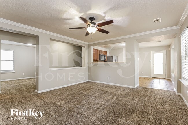 Photo - 3043 Legends York Dr