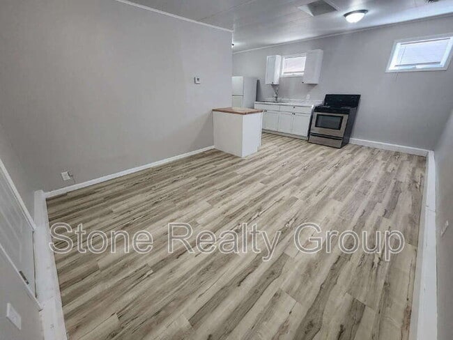 Photo - 2001 N 25th St