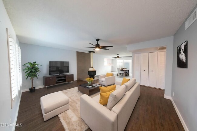 Photo - 2625 S Los Feliz Dr