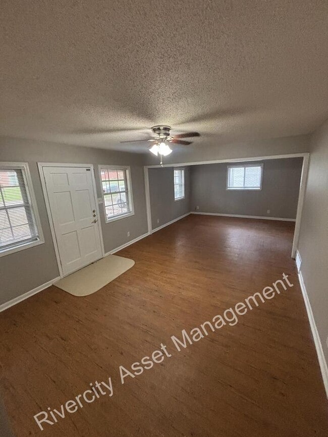 Photo - Cute 3 bedroom 1 bathroom home in Parkway Village Area!!! Section 8 Welcomed !!!