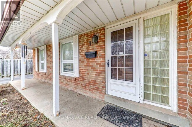 Photo - 1 Wagner Dr