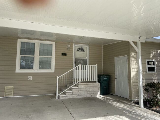 Photo - 3150 NE 36th Ave