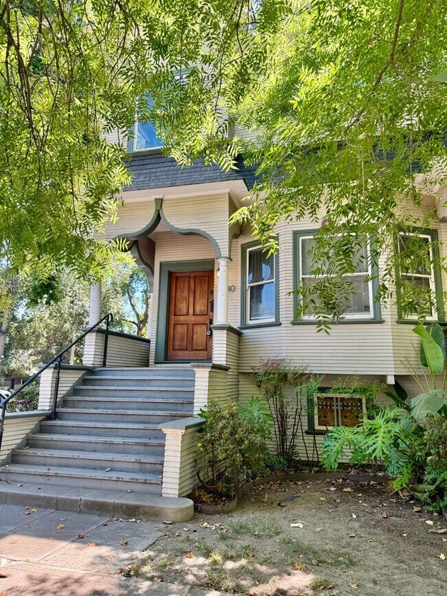 Building Photo - HSTREET1828-1830 Unit 1830