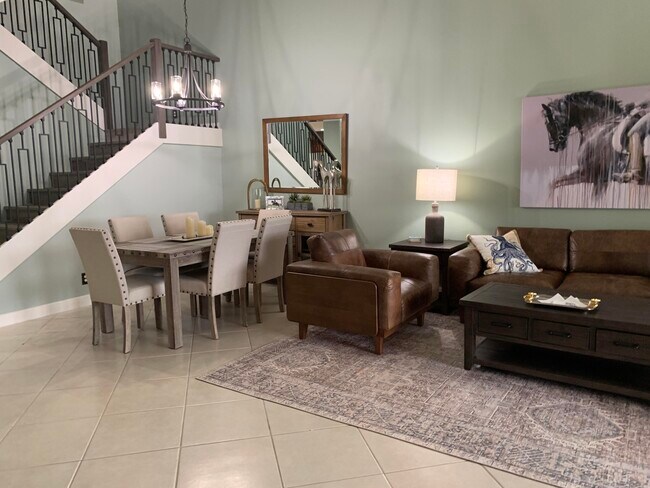 Photo - 10667 Lake Shore Dr