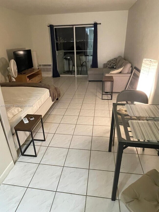 Photo - 7904 West Dr Unit 1010
