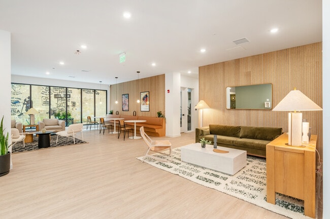 Co-Working Lobby