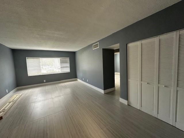 Building Photo - 101 SE 6th Ave Rental