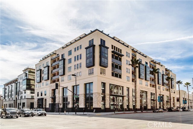 Building Photo - 39 S Los Robles Ave Unit 3006 Rental