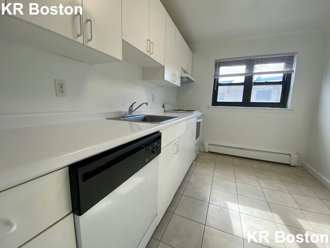 Photo - 48 Harvard Ave Unit 6