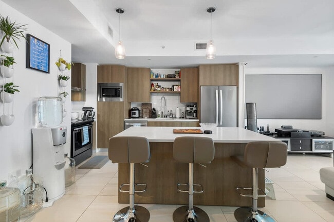 Photo - 298 SE 2nd Ave Unidad SI ID1461659P