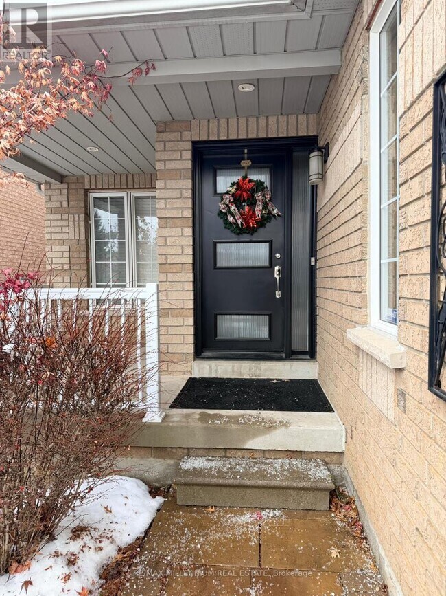 Photo - 234 Waterbury St