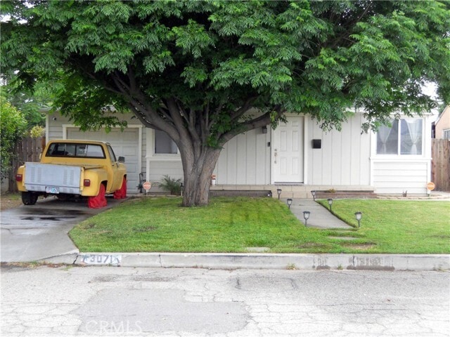 Building Photo - 3071 N Crescent Ave Rental
