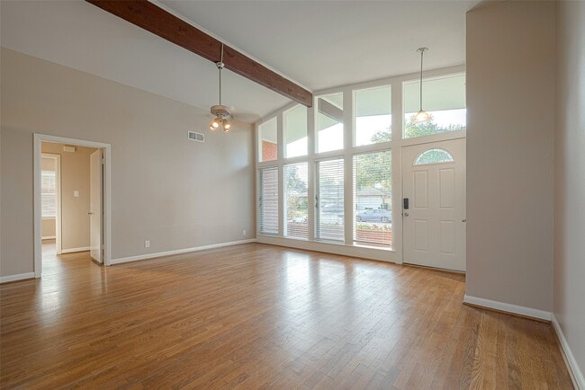 Photo - 5222 Nina Lee Ln