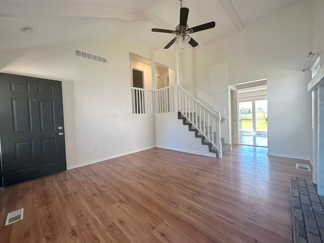 Photo - 1417 La Chateau Dr Unit 1417