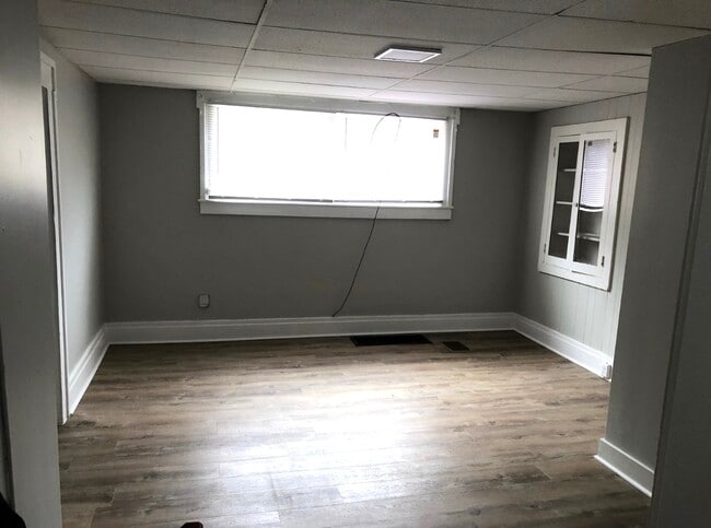 Photo - CNC Leasing Group