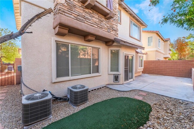 Photo - 7013 Whipple Manor St