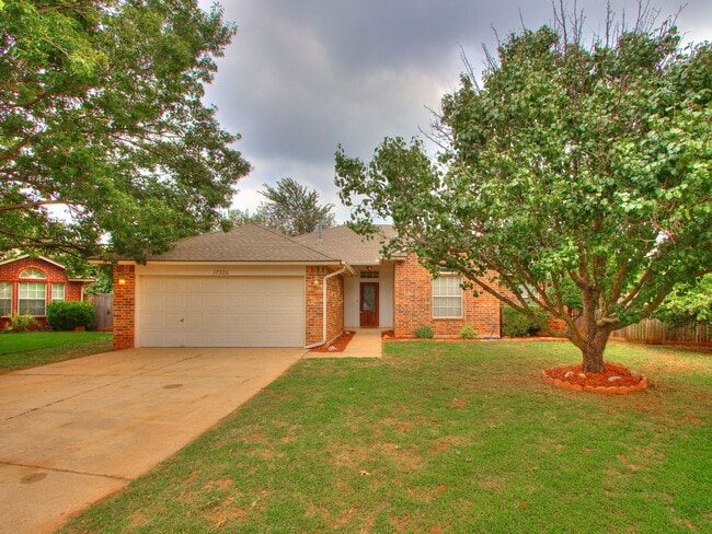 Photo - 17320 Sun River Ct Casa