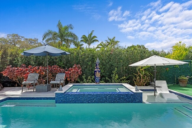 Photo - 3705 NE 16th Ave