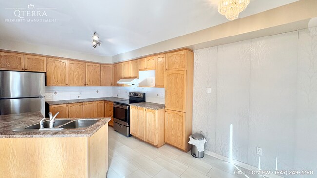 Photo - 292 Goldridge Dr