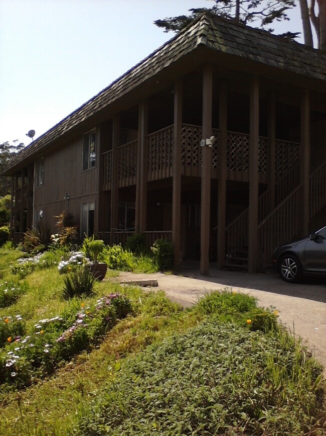Photo - 2431 Richmond Dr Unit 2431 Richmond Dr # 2