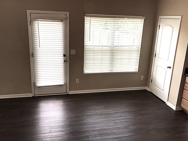 Photo - 922 Wolfpack Way