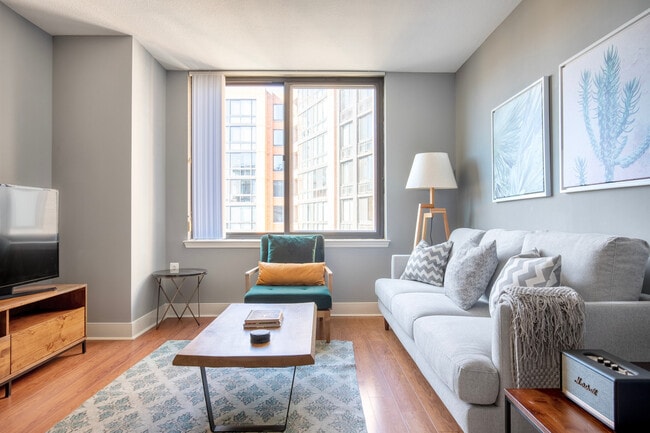 Building Photo - 425 L St NW Rental