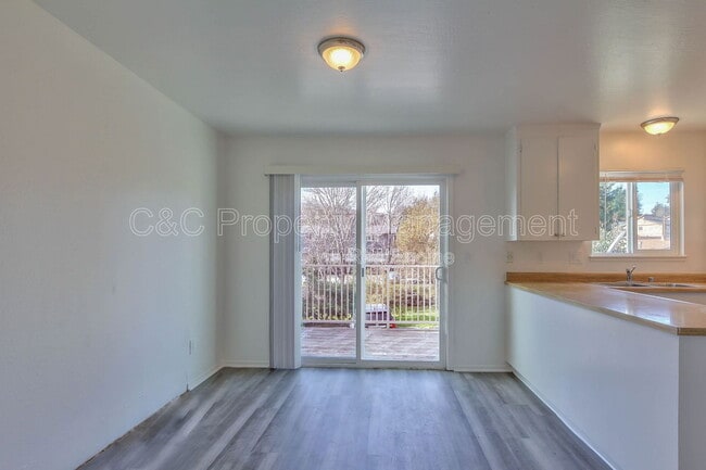 Photo - 130 Miles Ln Unit B