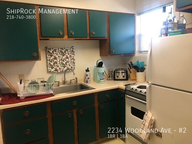 Photo - 2234 Woodland Ave Unit #2