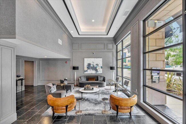 Photo - 657 Walnut St