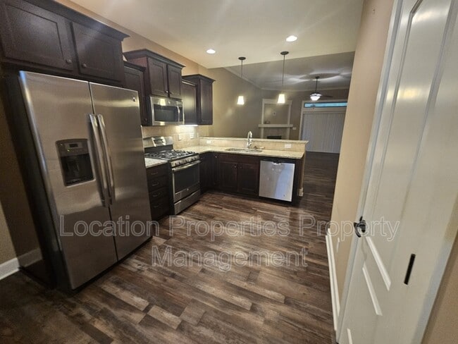 Photo - 5742 Chimney Rocks Cir