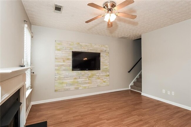 Photo - 4049 Hill Station Ct