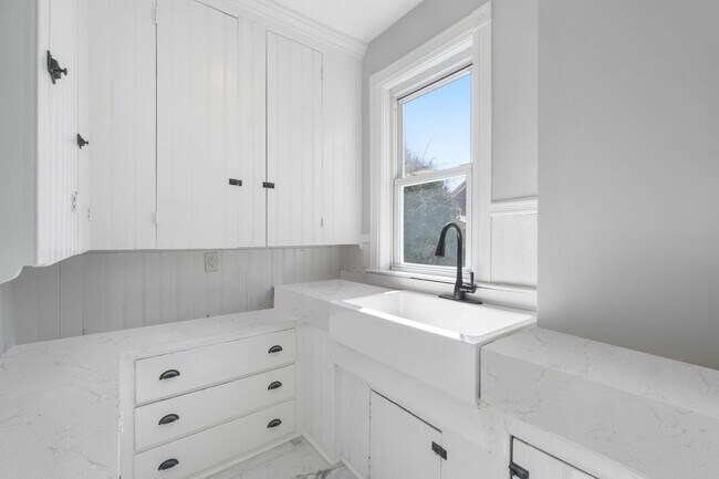 Photo - 132-134 Trenton Steet Unit 1