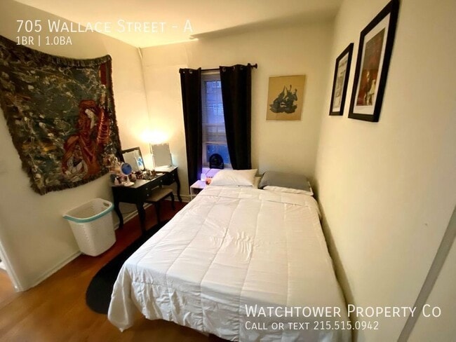 Photo - 705 Wallace St Unit A