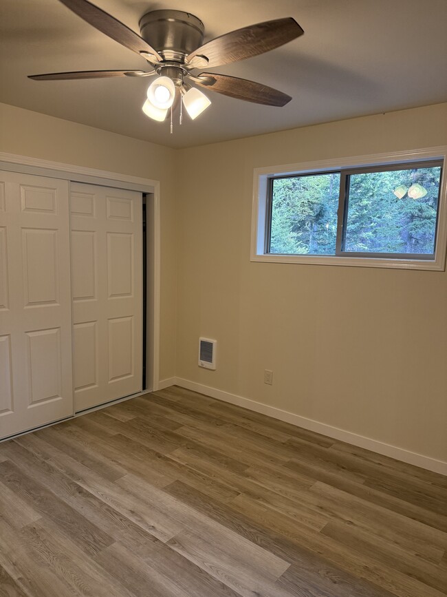 Photo - 1020 Springhill Rd Unit 2bedroom apartment