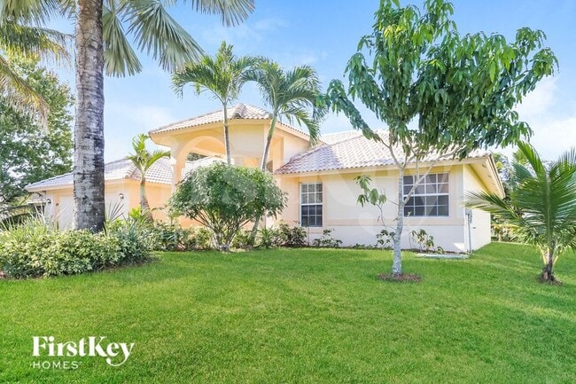 Photo - 562 SW Dairy Rd