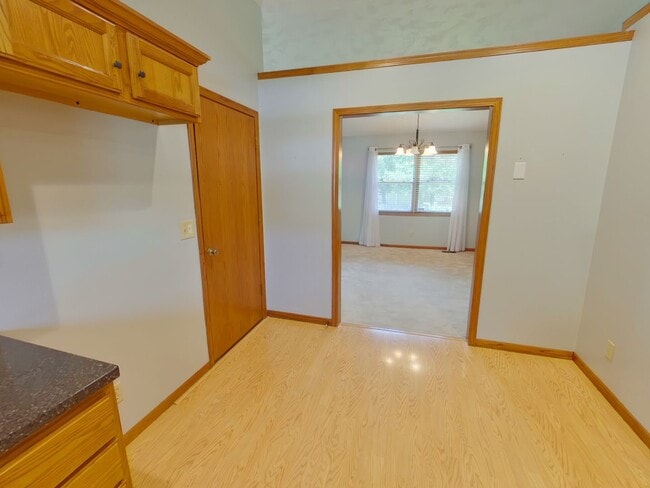 Photo - 650 S Highland Dr