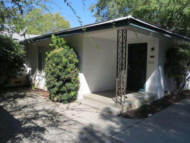 Andrews Duplex - Andrews Duplex Apartment Unit *15 Andrews - 712