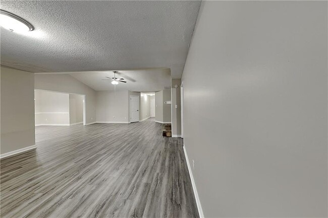 Photo - 4487 Wesley Way