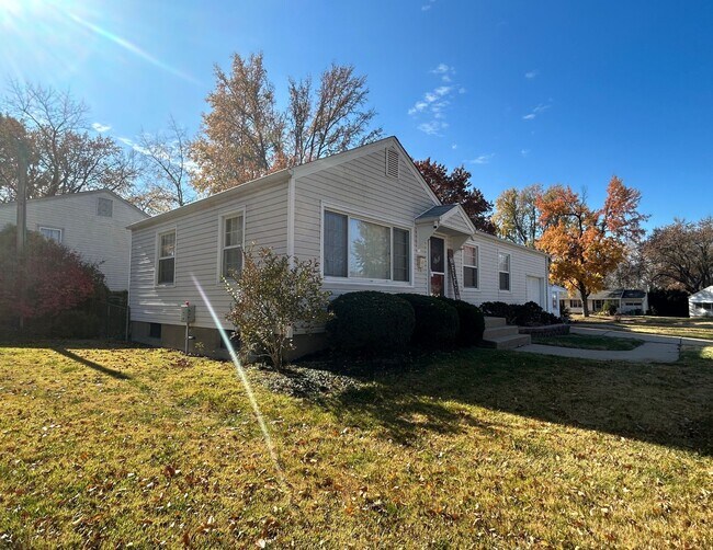 Photo - 1268 Nectar Dr