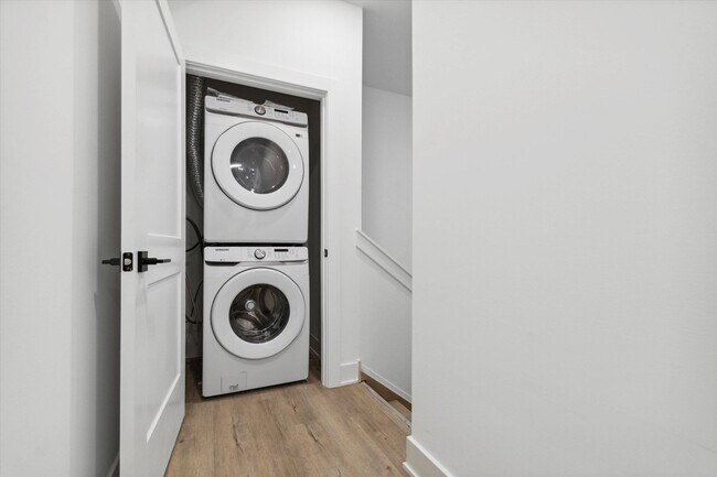 Photo - 1834 N 18th St Unit B