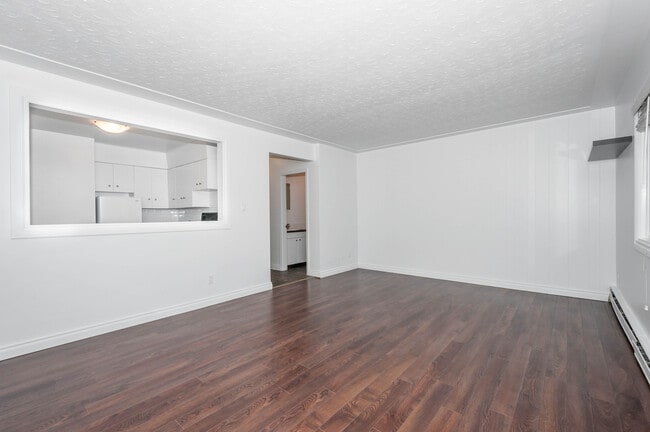 Building Photo - Grandin