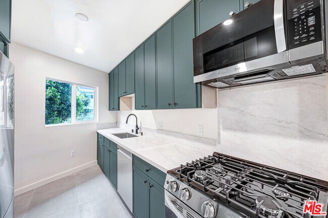 Photo - 16185 Sunset Blvd Unit 8