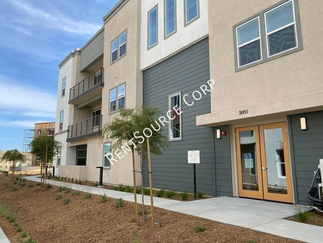 Building Photo - 26955 W Prospector Rd Unit #305