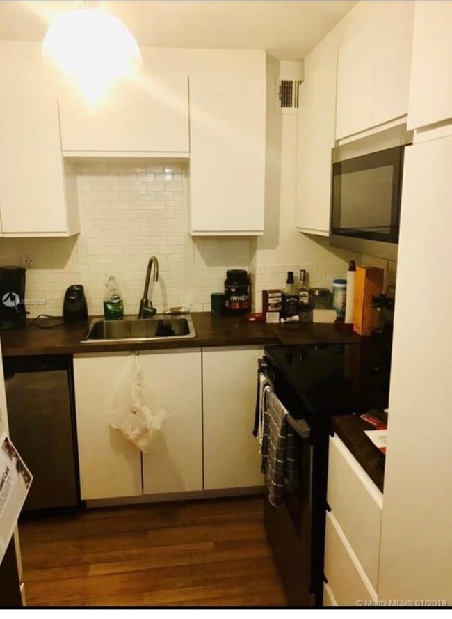 Photo - 3301 NE 5th Ave Unit 506