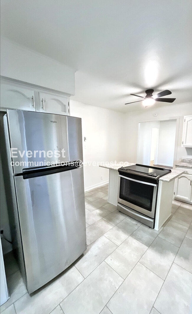 Photo - 15 Walker Ave