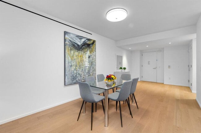 Photo - 685 1st Ave Unit ID1359228P