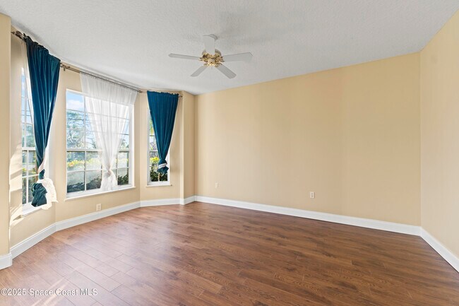 Photo - 500 Hidden Hollow Dr