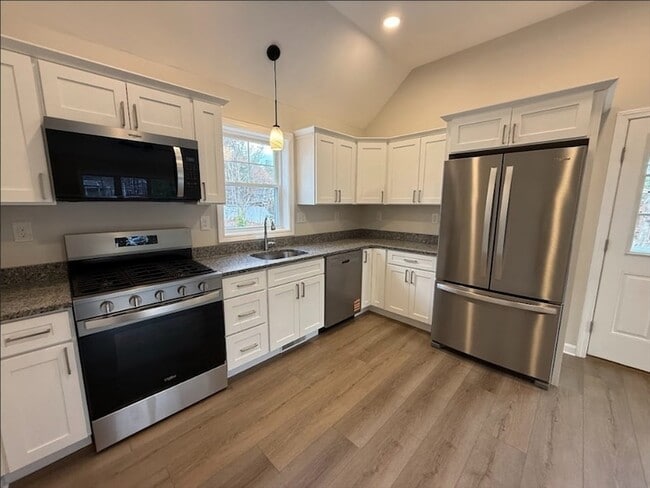 Photo - 265 Dunstable Rd