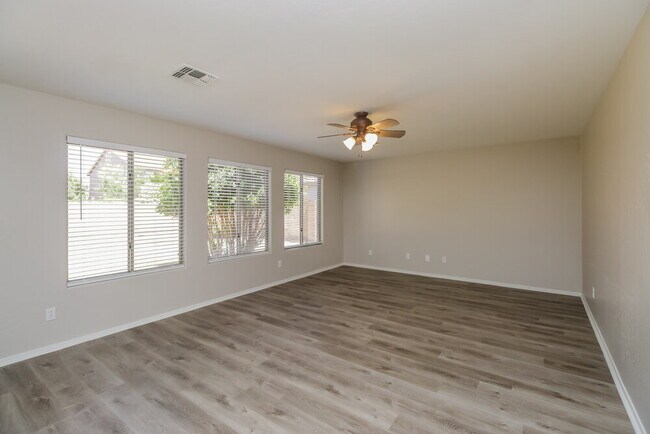 Photo - 1942 E Ebony Pl