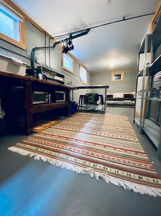 Photo - 17 Oxford St